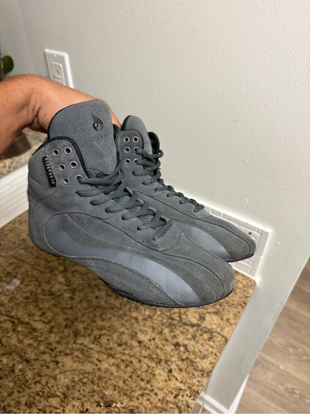 Ryderwear High Top Lifting Shoes Grey Men’s Size 6 Used